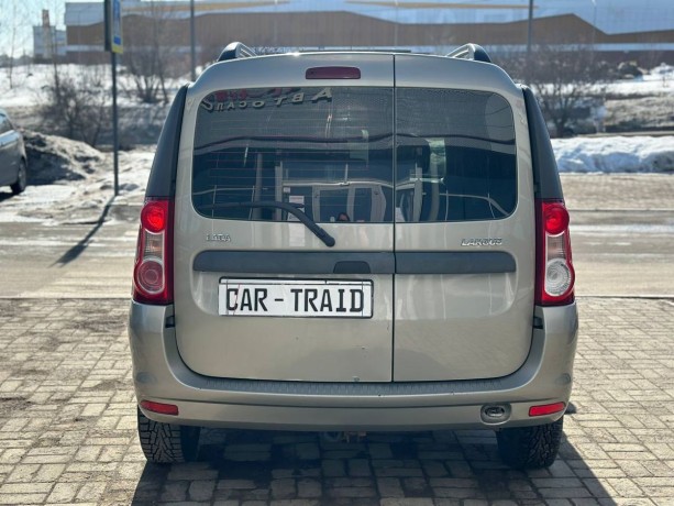 lada-vaz-largus-16-l-2014-g-big-5