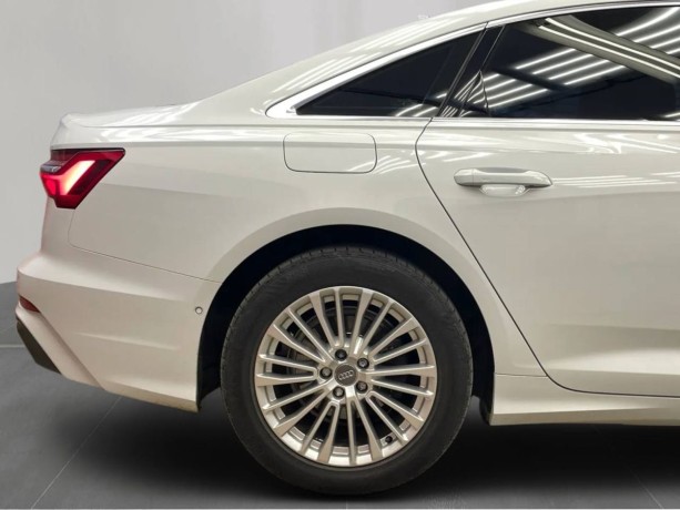 audi-a6-20-l-2020-g-big-4