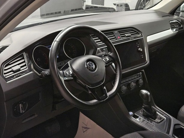 volkswagen-tiguan-14-l-2020-g-big-9