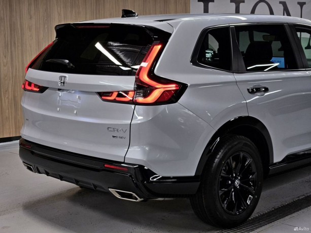 honda-cr-v-20-l-2025-g-big-8