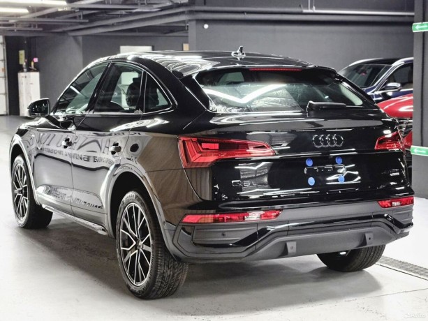 audi-q5-sportback-20-l-2025-g-big-4