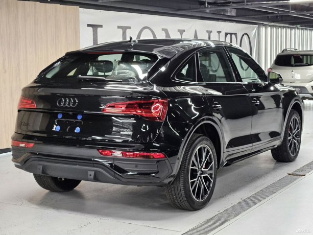 audi-q5-sportback-20-l-2025-g-big-7