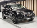 volkswagen-touareg-3-l-2018-g-small-8
