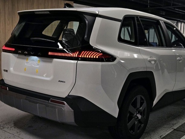 toyota-rav4-20-l-2026-g-big-5