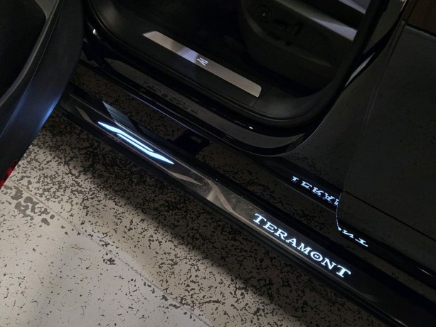 volkswagen-teramont-20-l-2026-g-big-9