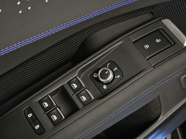 volkswagen-teramont-20-l-2026-g-big-8