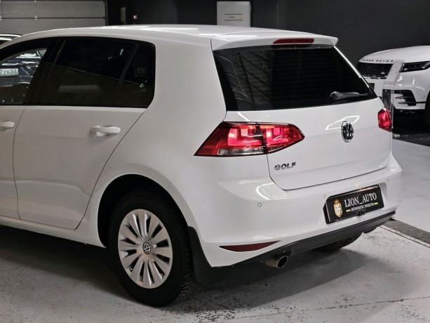 volkswagen-golf-16-l-2014-g-big-4