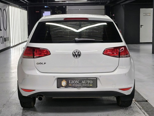 volkswagen-golf-16-l-2014-g-big-5
