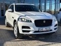 jaguar-f-pace-20-l-2018-g-small-3