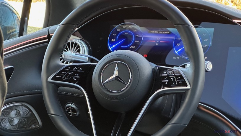 mercedes-benz-eqs-2022-g-big-6