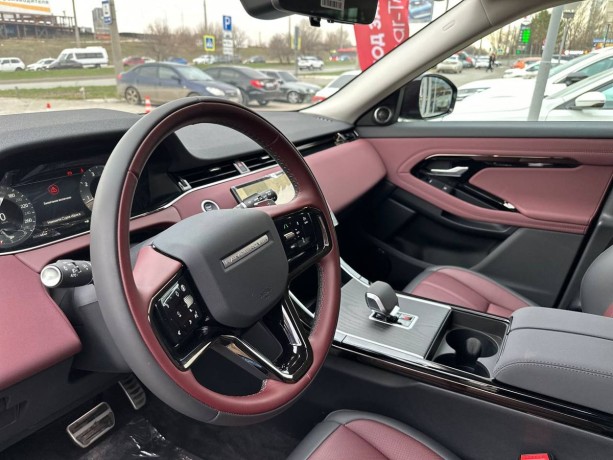 land-rover-range-rover-evoque-20-l-2025-g-big-9