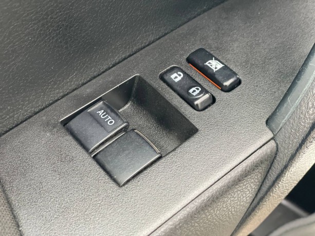toyota-corolla-16-l-2014-g-big-7