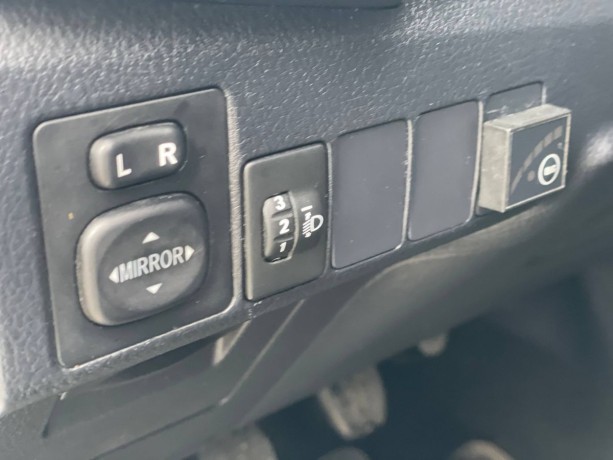 toyota-corolla-16-l-2014-g-big-8