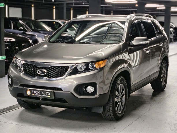 kia-sorento-24-l-2012-g-big-2